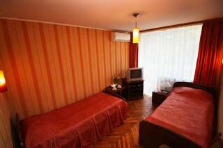 Отель Дружба гостиница и ресторан Харьков Стандартный двухместный номер с 2 отдельными кроватями-3